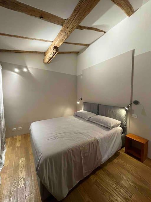 Romantic Attic Room With Panoramic View 볼로냐 외부 사진